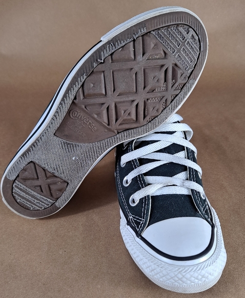 Converse All Star Low Top Chuck Taylor Black Shoes  Womens Sz 6 - Picture 6 of 10